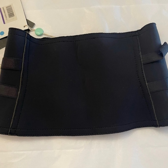 RARE! Hard to Find! NWT! Alessandro Dell’Acqua Corset Belt Size IT 40 main image 14